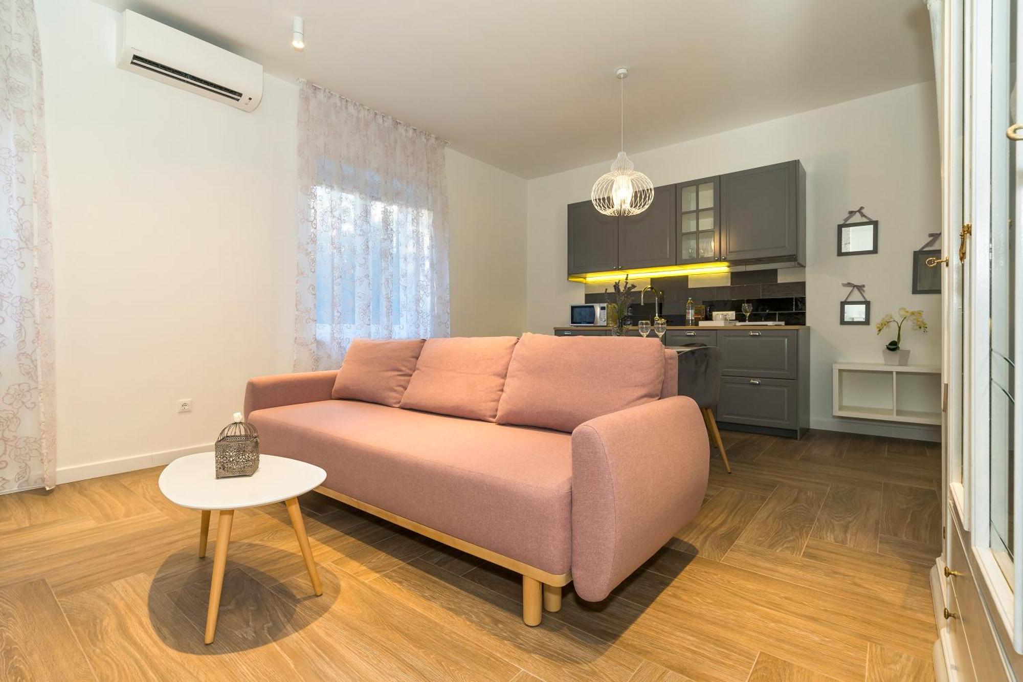 Studio Apartments Marcel Split Dış mekan fotoğraf