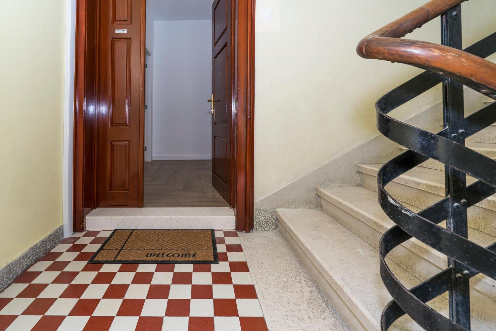 Studio Apartments Marcel Split Dış mekan fotoğraf