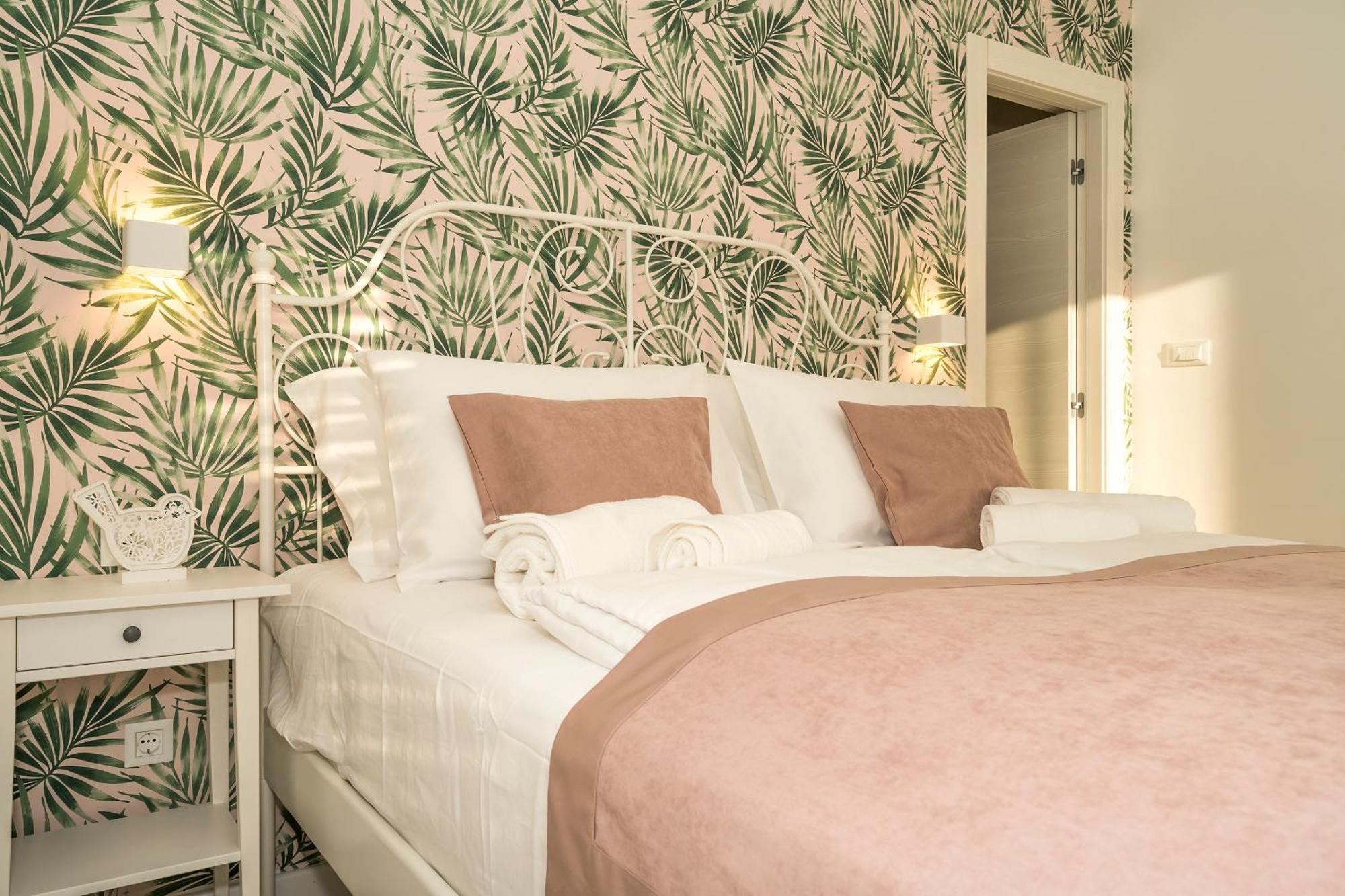Studio Apartments Marcel Split Dış mekan fotoğraf
