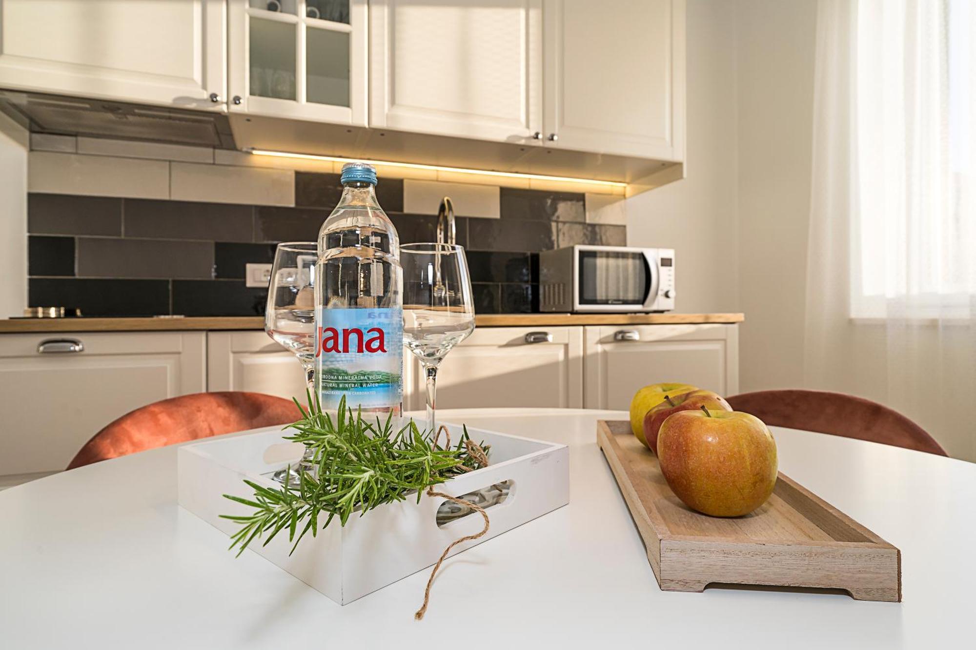 Studio Apartments Marcel Split Dış mekan fotoğraf